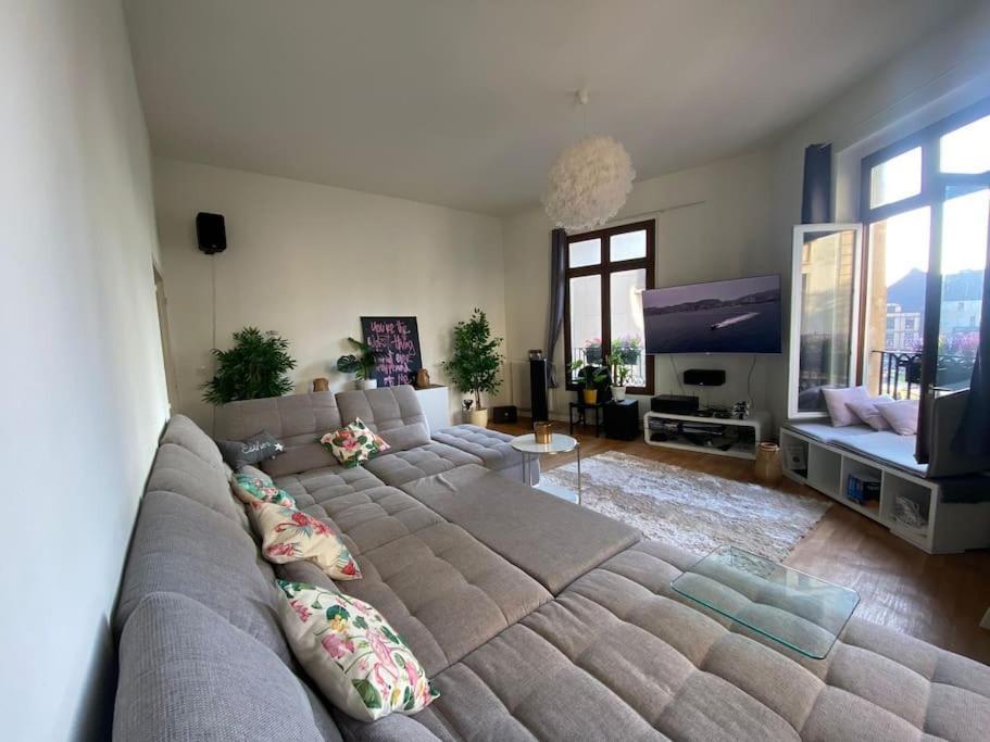 The Maiden'S Apartment Rouen Bagian luar foto